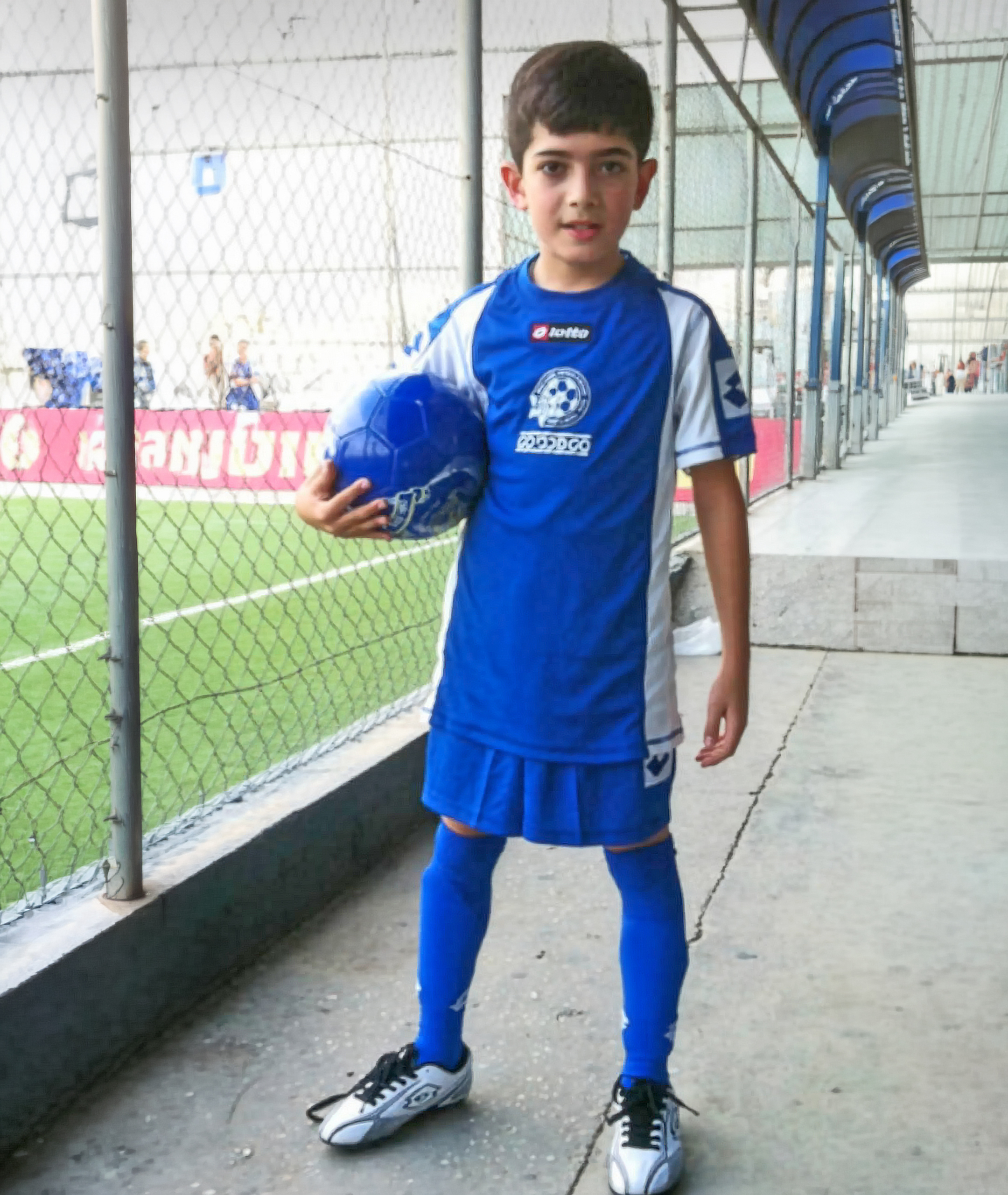 https://assets.maozisrael.org/images/Eiten-Soccer-2x-scale.jpg